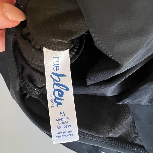 Rue 21 | Black Ruffle Off Shoulder Bikini Top - Picture 4 of 5